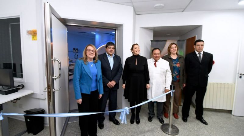 Hechos Para Crecer: Alicia inauguró el resonador del Hospital Regional