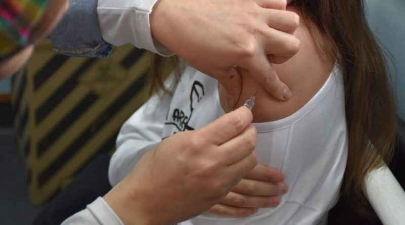 Salud insta a completar el esquema de vacunación: “Hay que prevenir y cuidar a otras personas”